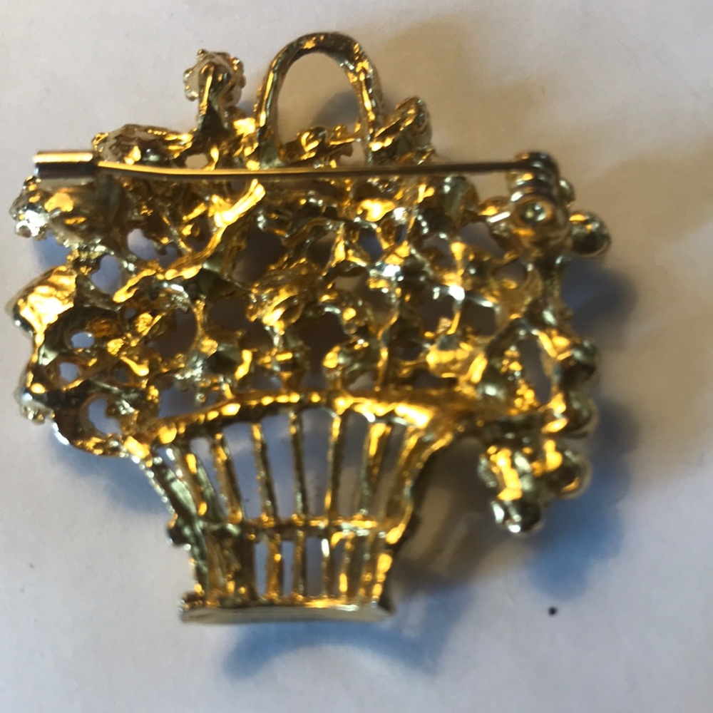 Brooch - Picture 2 of 3